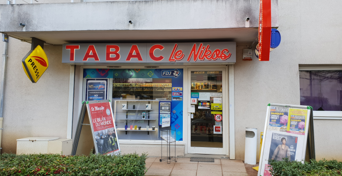 Le Nikos